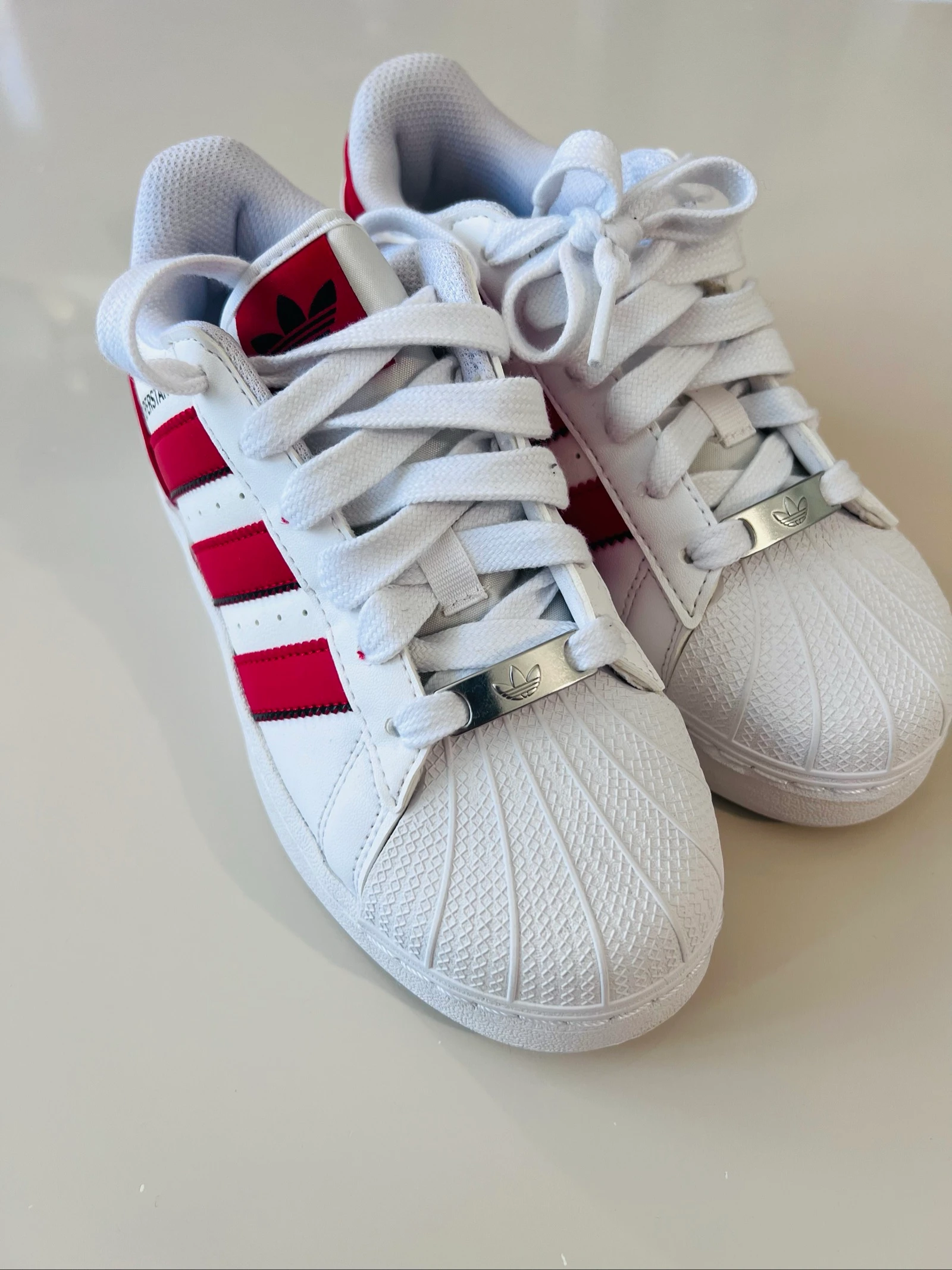 Zapatillas Adidas Originals Superstar XLG blanco y rojo - Talla 35.5 (US 3.5 / UK 3) – photo 3